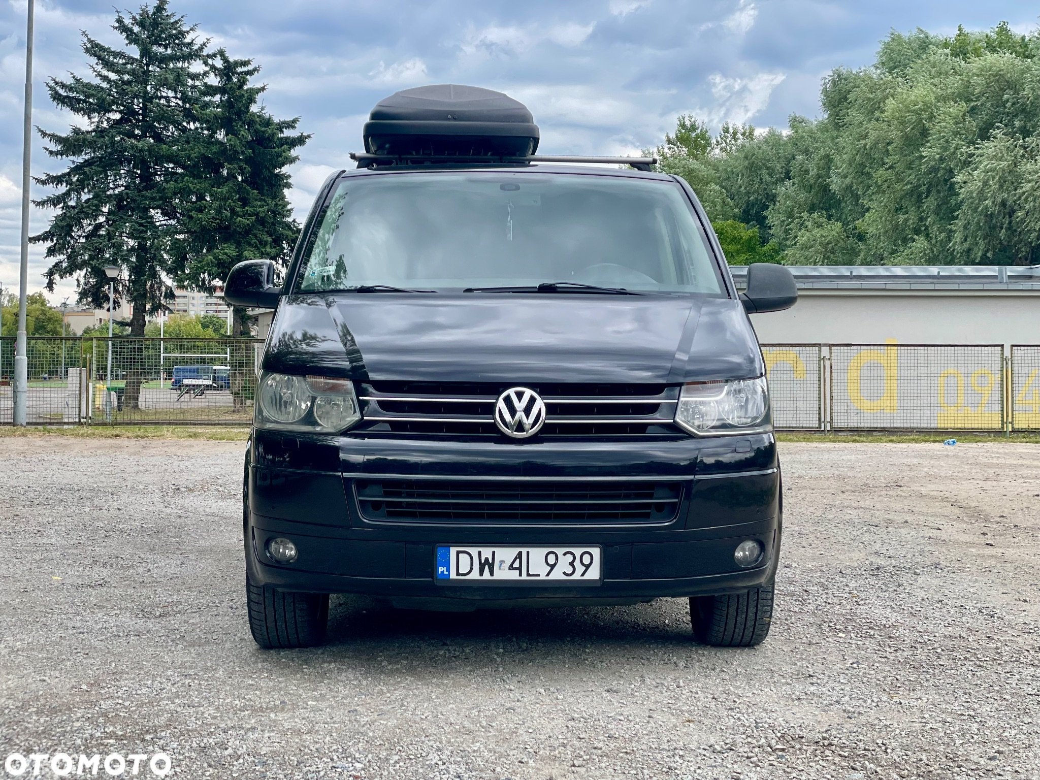Volkswagen Multivan - 2