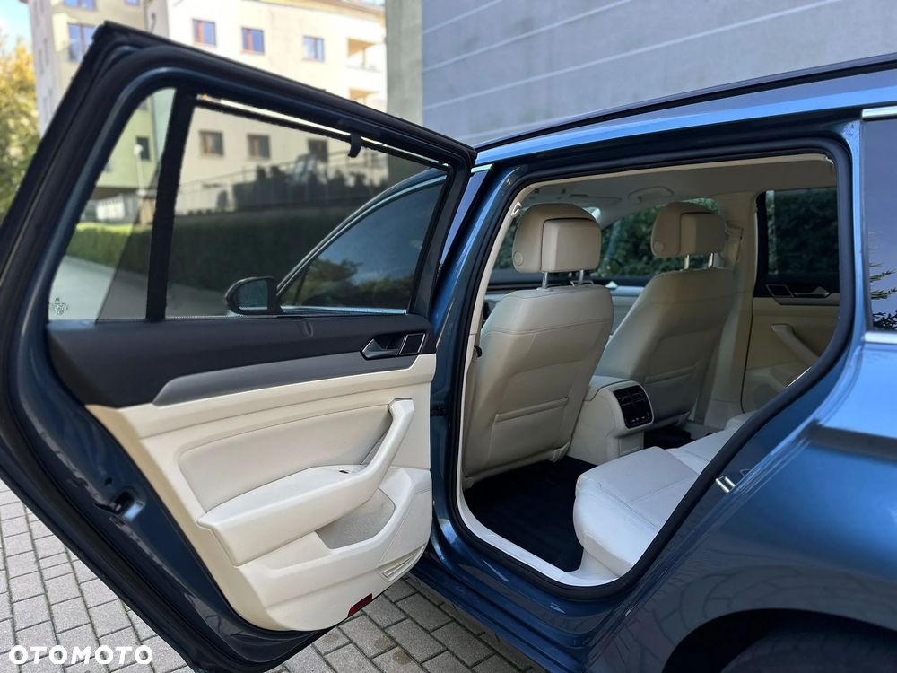 Volkswagen Passat 2.0 TDI BMT SCR Comfortline DSG7 - 27