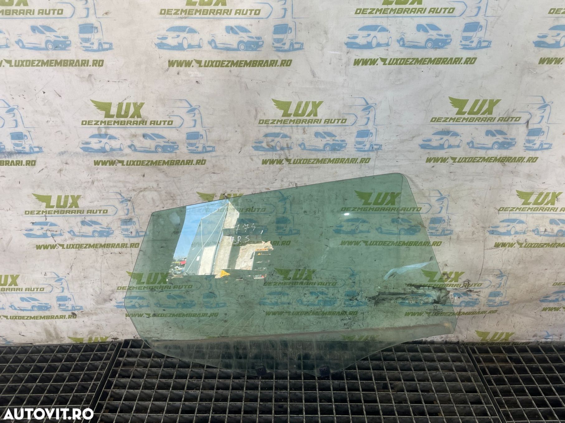 Geam dreapta spate Peugeot 508 1 [2010 - 2014] 1.6 hdi 9h05 - 1