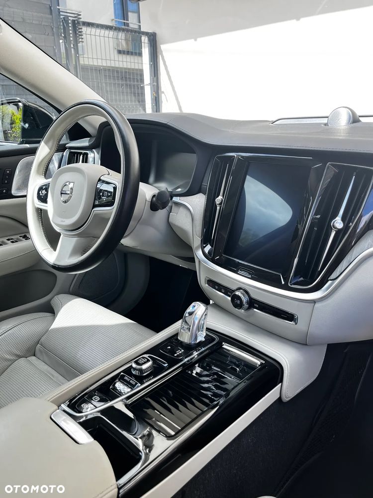 Volvo S60 - 16