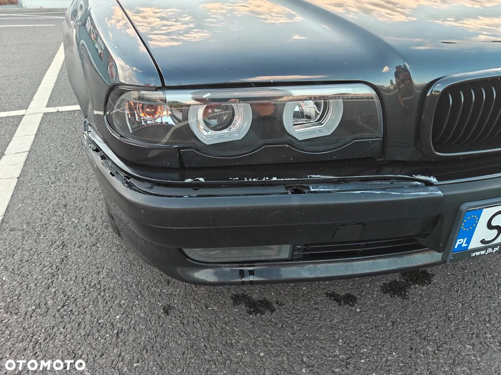 BMW Seria 7 - 2