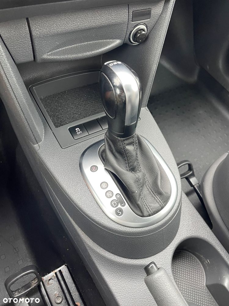 Volkswagen Caddy DSG - 13