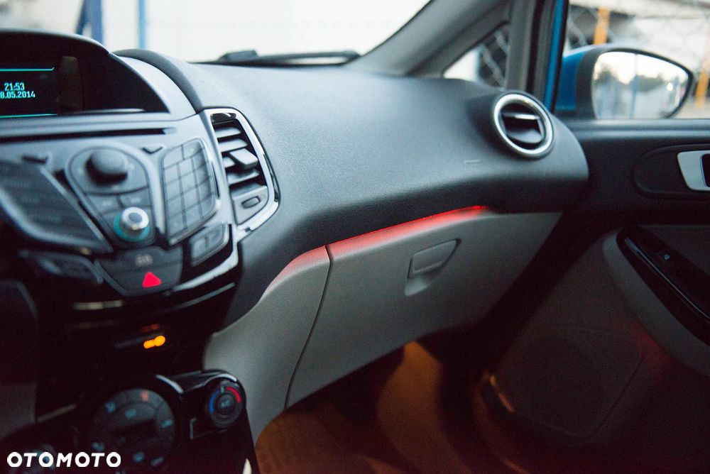 Ford Fiesta - 23