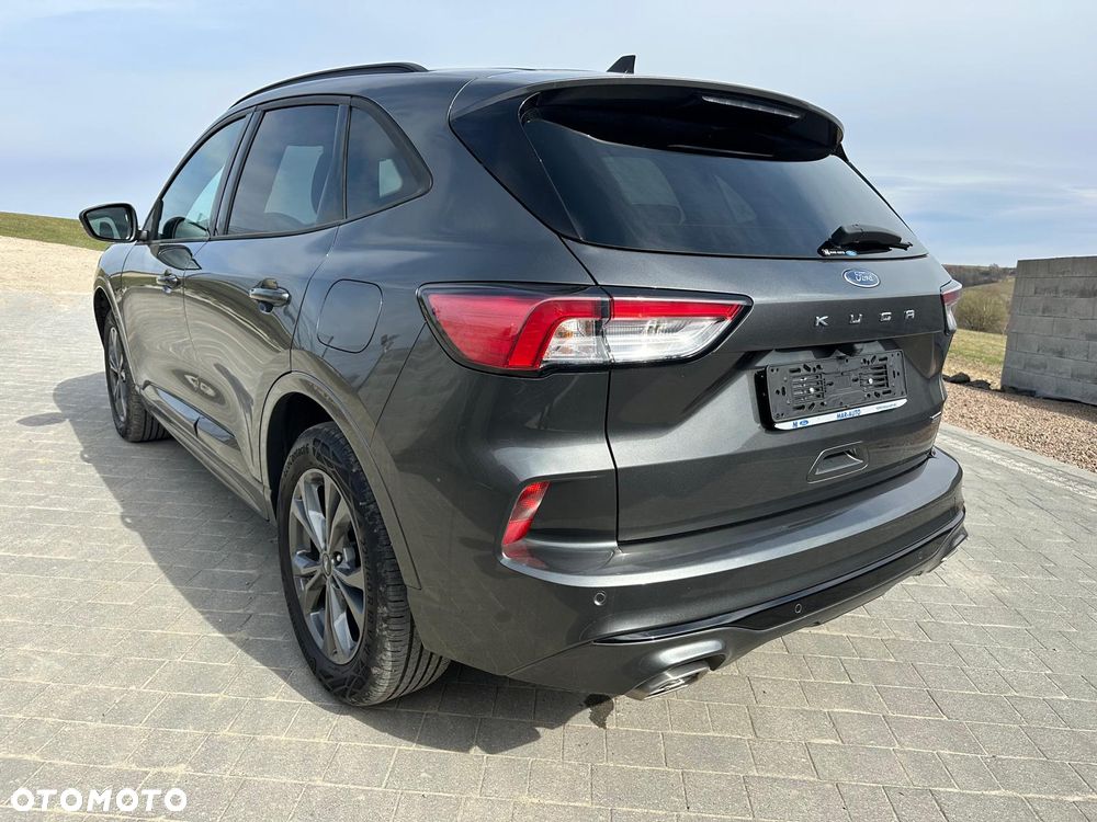 Ford Kuga 2.5 Duratec FHEV 4x4 ST-LINE X - 4