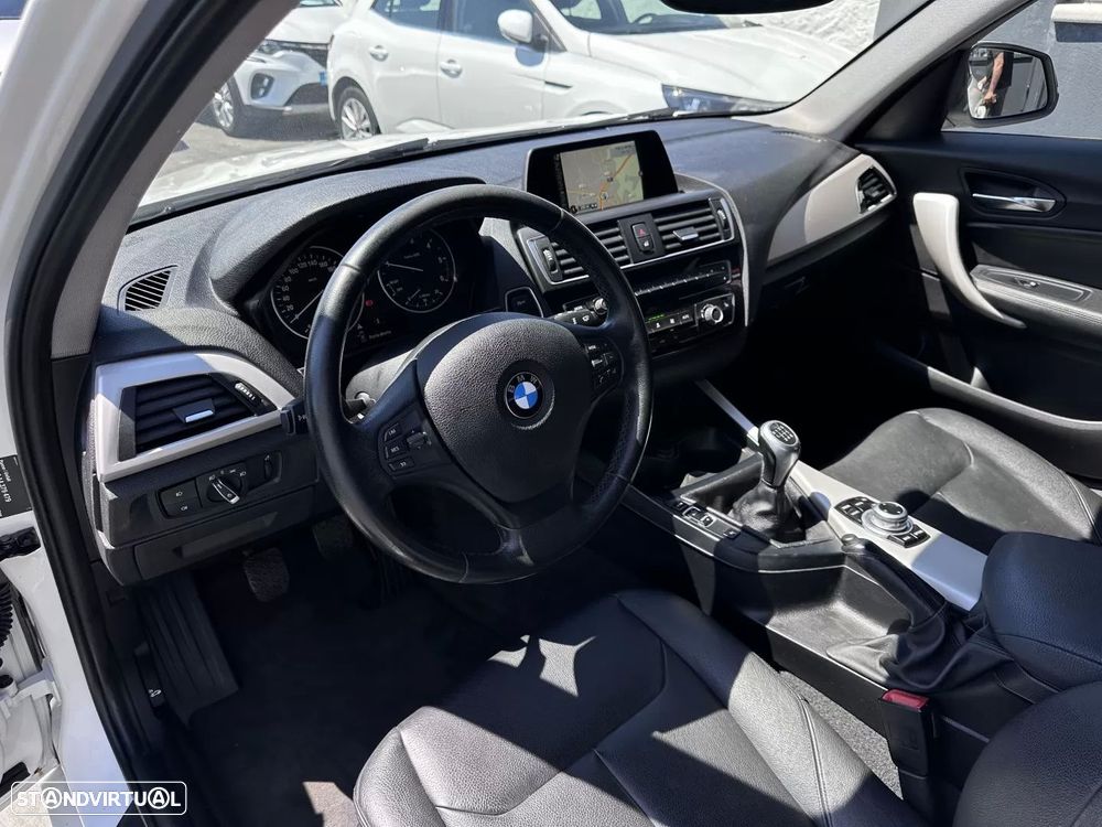 BMW 116 d Sport Line - 17