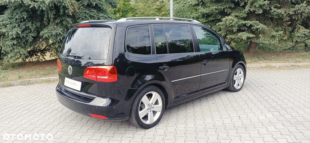 Volkswagen Touran 2.0 TDI DPF DSG Highline - 25