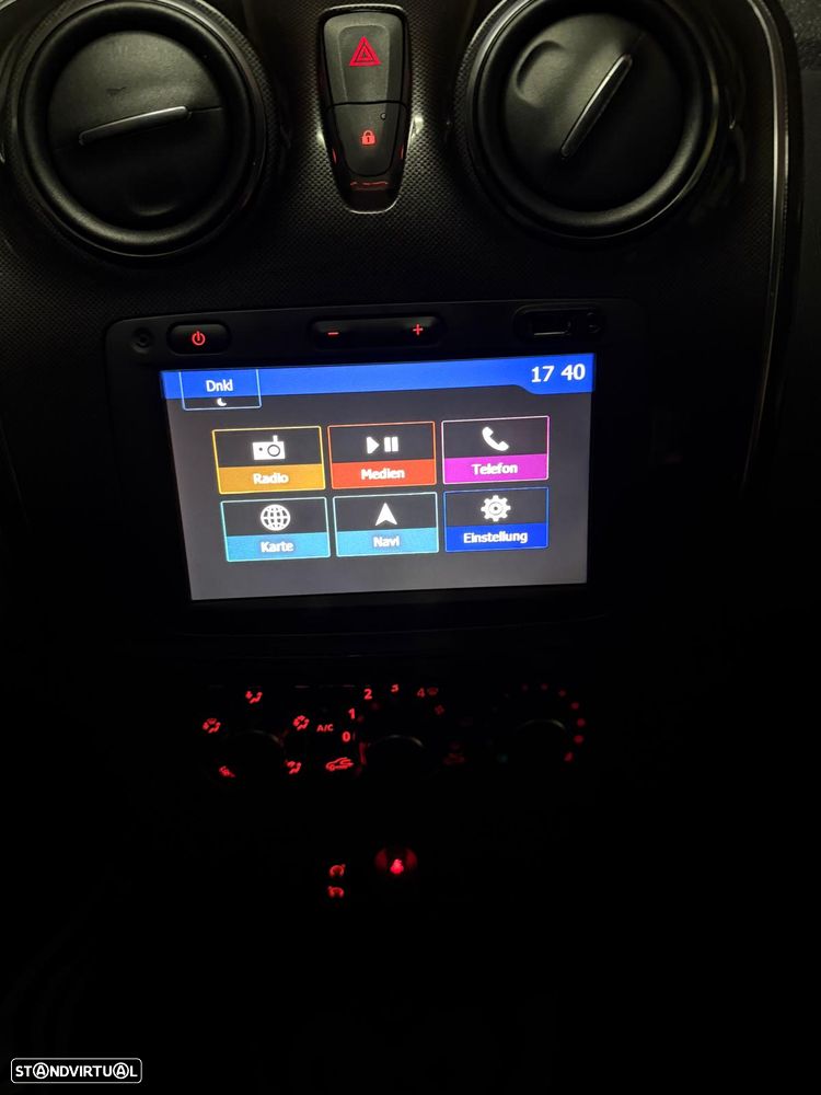 Dacia Sandero Stepway dCi 90 S&S Prestige - 24