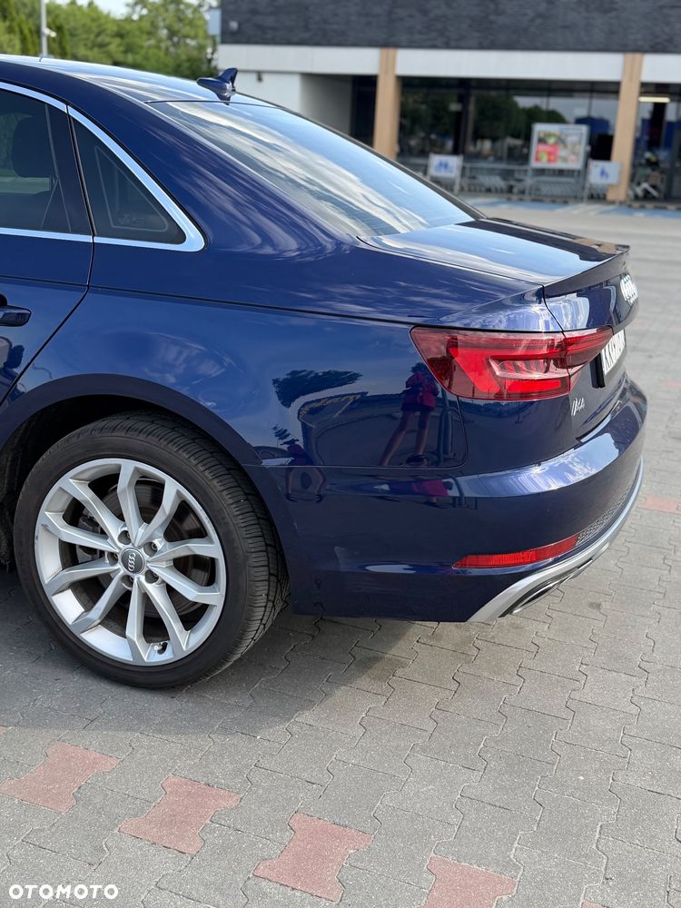 Audi A4 Limousine 2.0 TFSI quattro S tronic design - 5