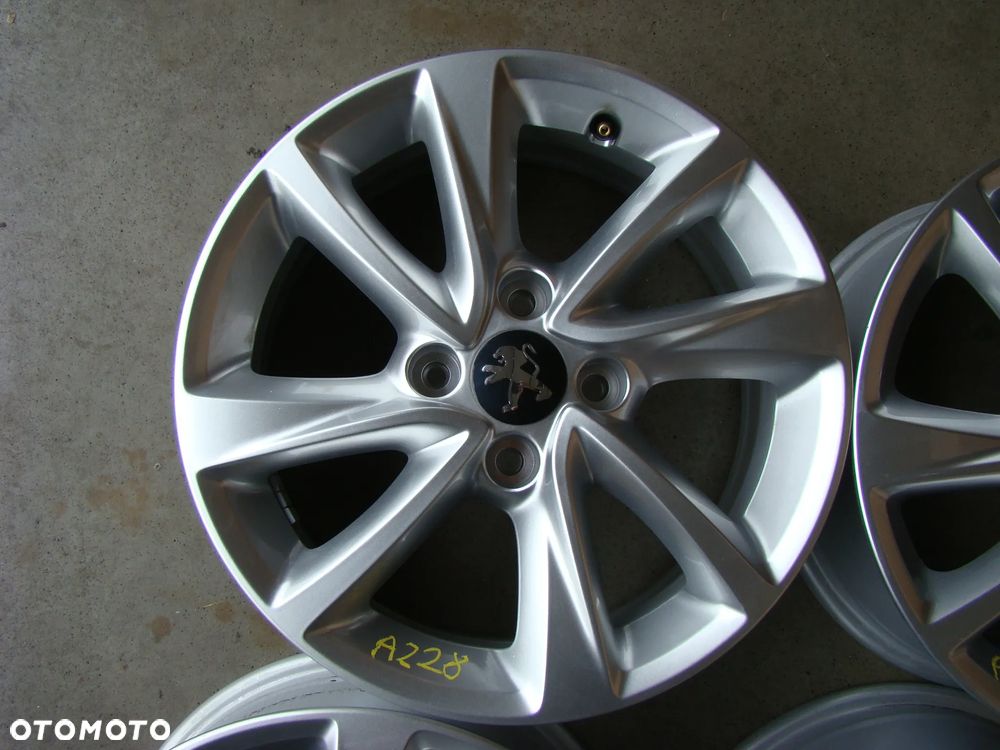 a228 4x108 Peugeot 208 II 6,5jx16 et38 niemontowane - 2