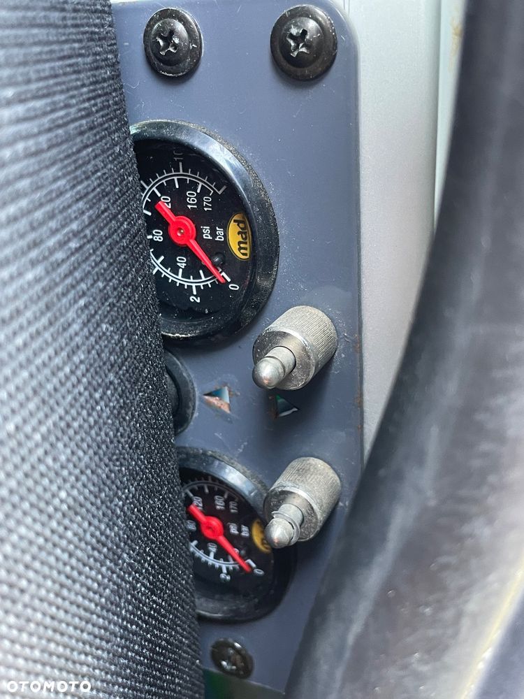 Ford TRANSIT 2,2 TDCI 155 KM DOKA 7 OSOBOWA BLIŻNIAKI DO 3,5T - 22
