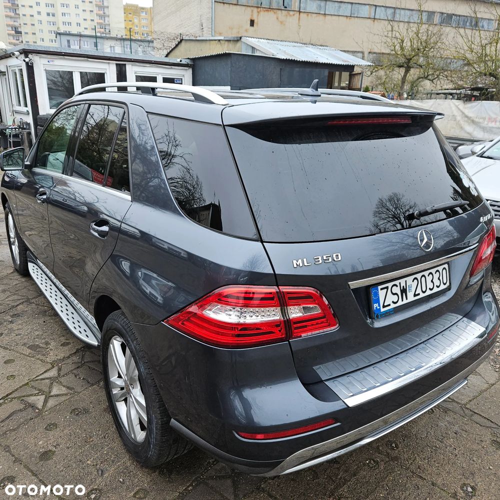 Mercedes-Benz ML 350 4MATIC BlueEFFICIENCY 7G-TRONIC Edition 1 - 14