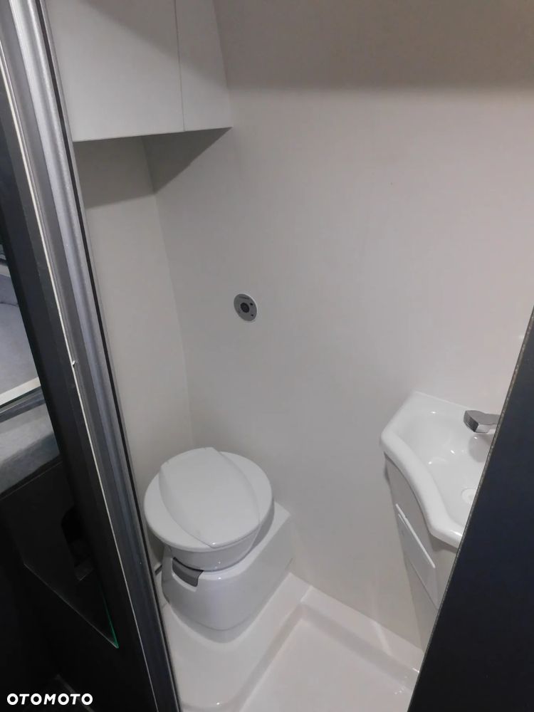 Mercedes-Benz Sprinter Campervan Kamper Automat 5 os Klima  FV23% - 14