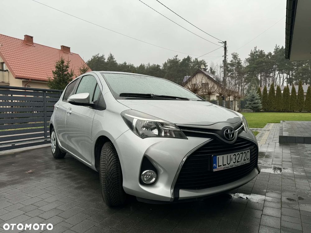 Toyota Yaris 1.33 Premium - 13