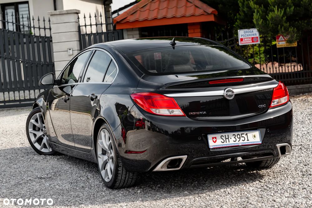 Opel Insignia 2.8 V6 Turbo 4x4 OPC - 12