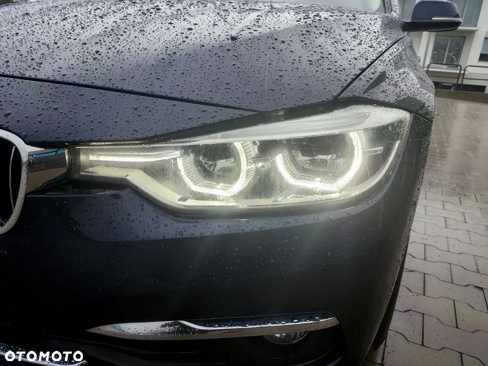 BMW Seria 3 320d Luxury Line Purity - 28