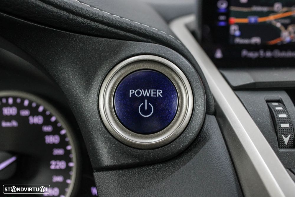 Lexus NX 300h Executive+ - 45