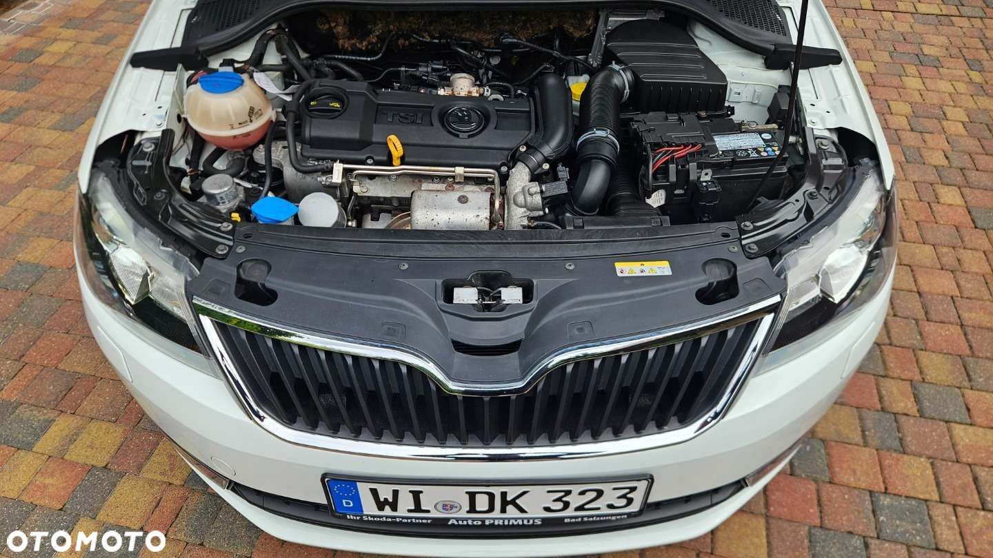 Skoda RAPID Spaceback 1.4 TSI DSG Edition - 23