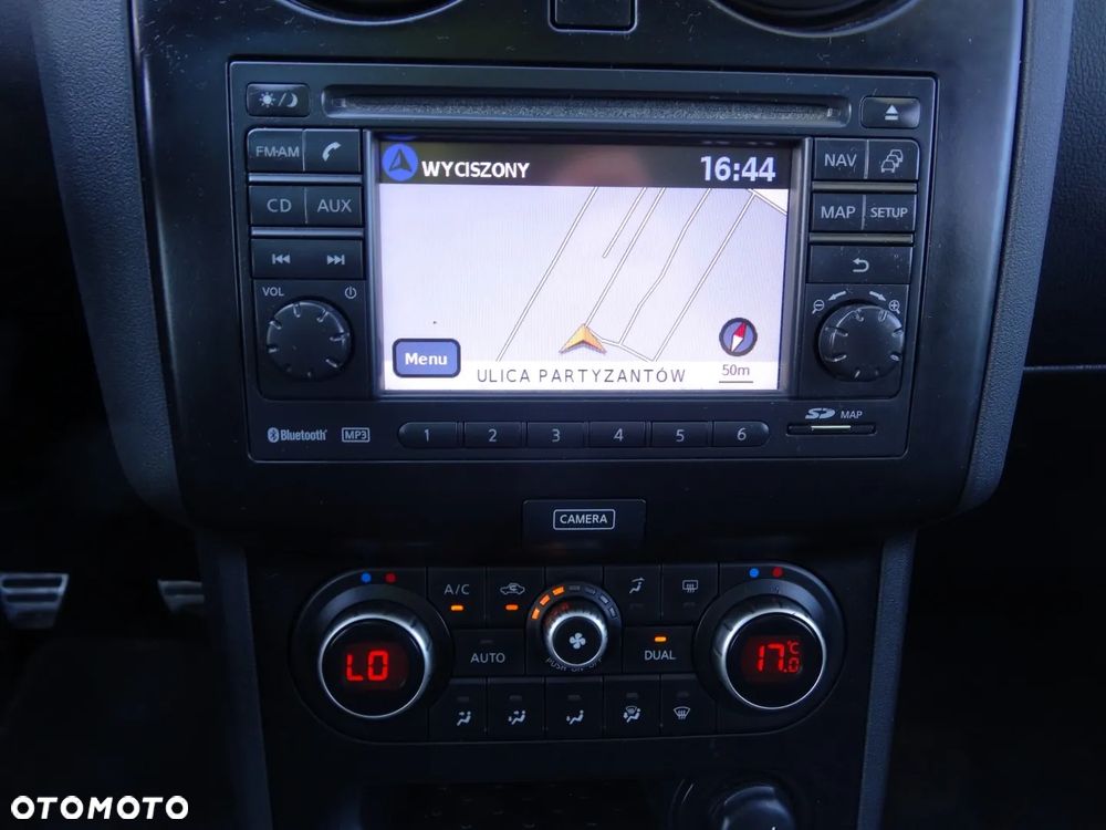 Nissan Qashqai 2.0 360 - 27