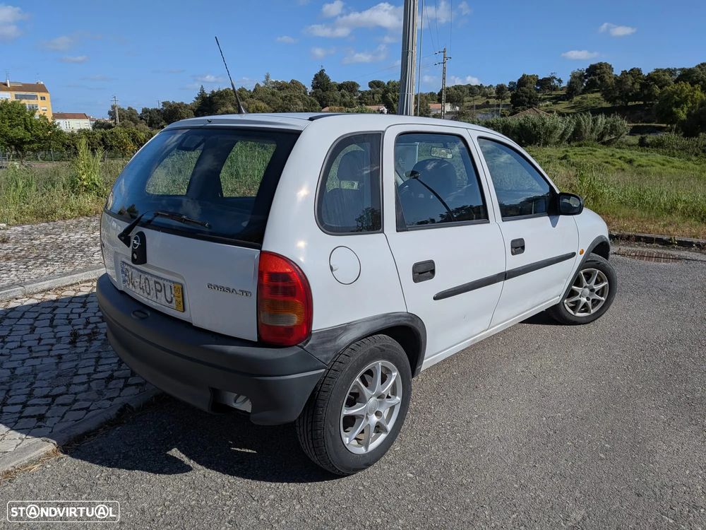 Opel Corsa 1.5 TD - 3