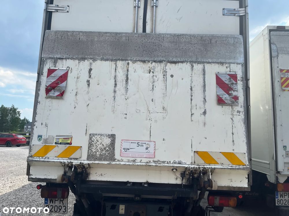 Mercedes-Benz ATEGO - 4