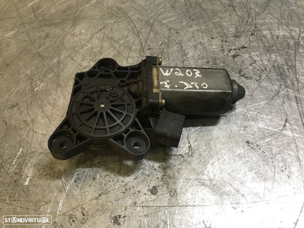 MOTOR DO ELEVADOR DO VIDRO MERCEDES C220 W203 - FRENTE DIREITO A2208204542 - 1