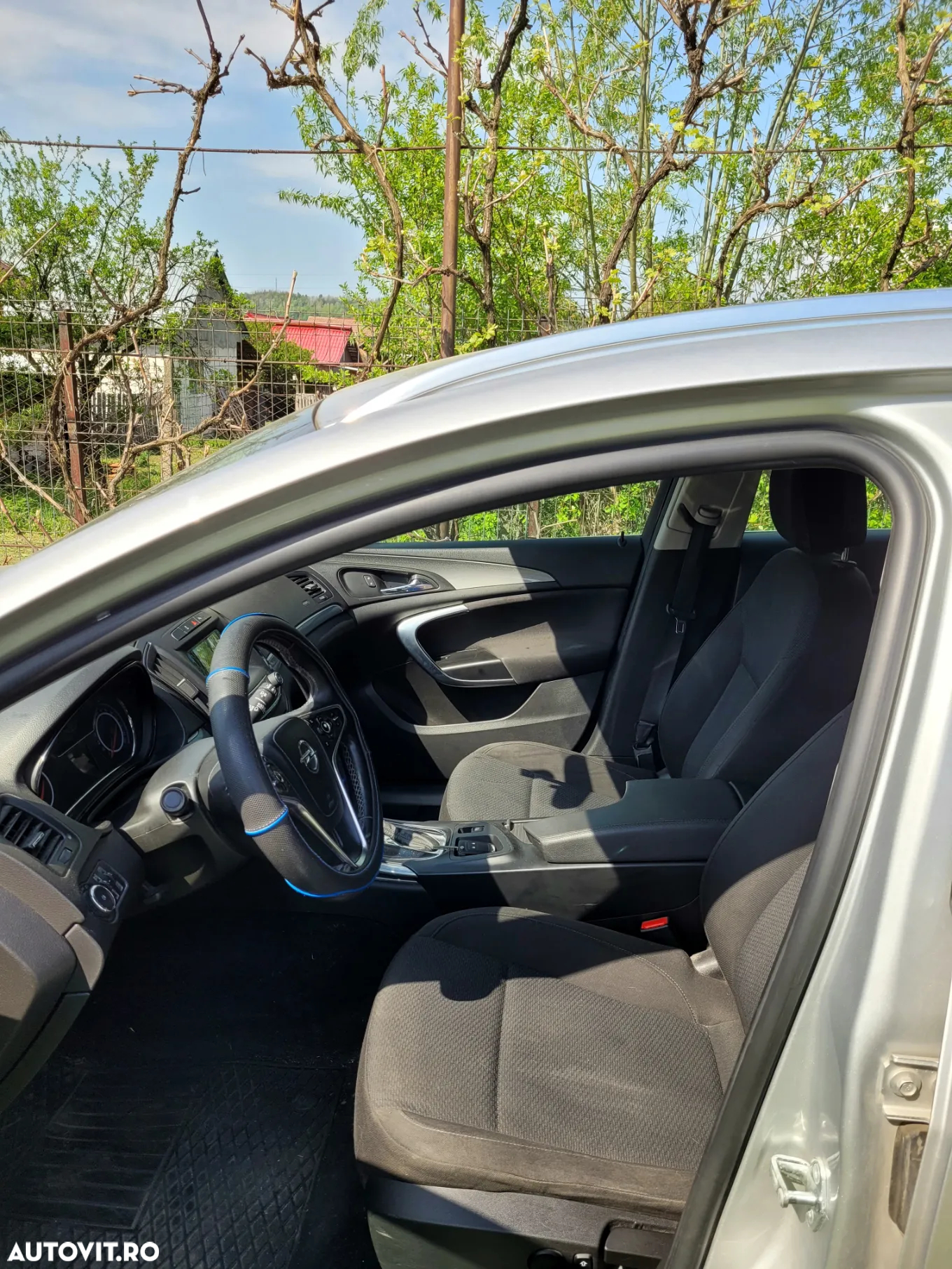 Opel Insignia - 15