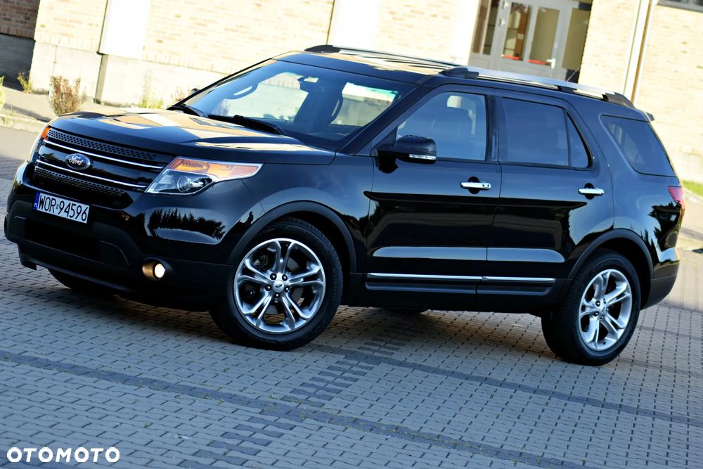 Ford Explorer - 16