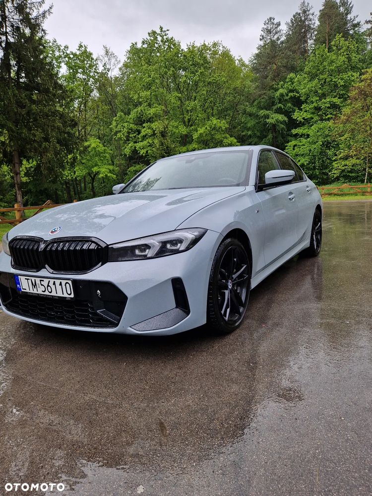 BMW Seria 3 330i xDrive M Sport - 24