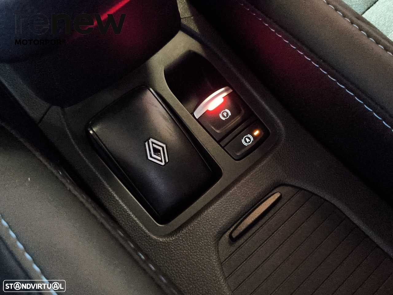 Renault Clio - 26