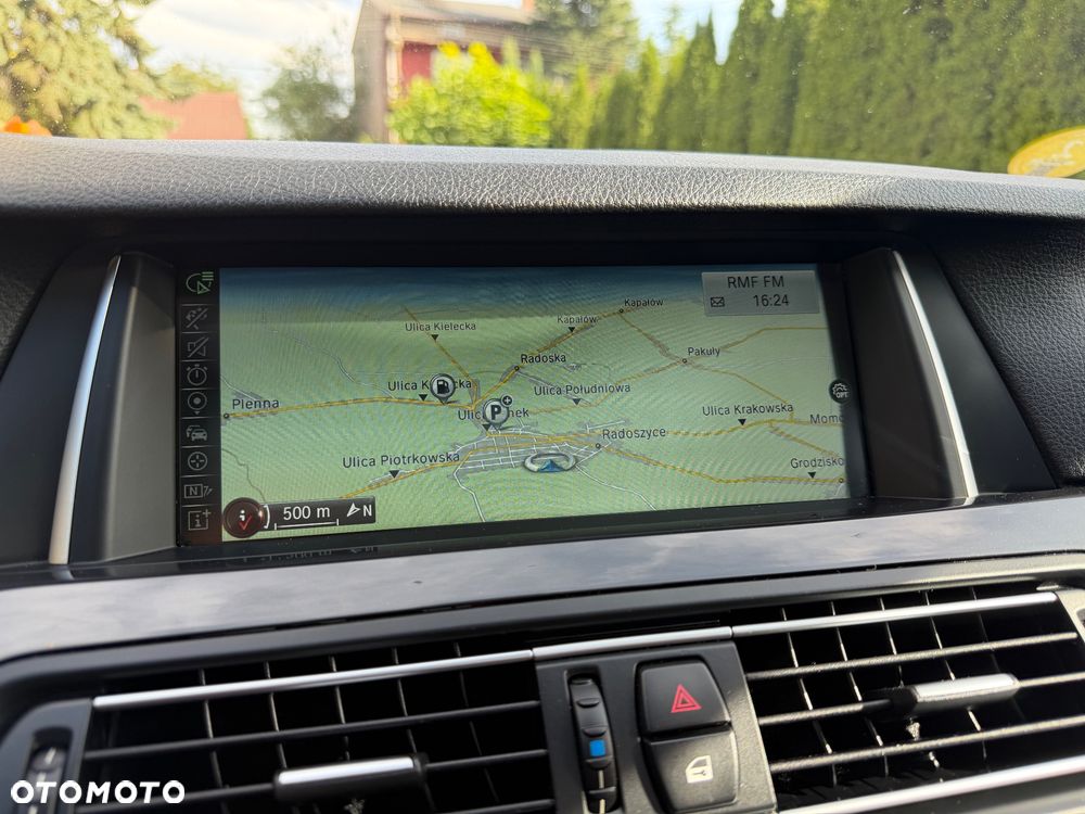 BMW Seria 5 520d Luxury Line - 32