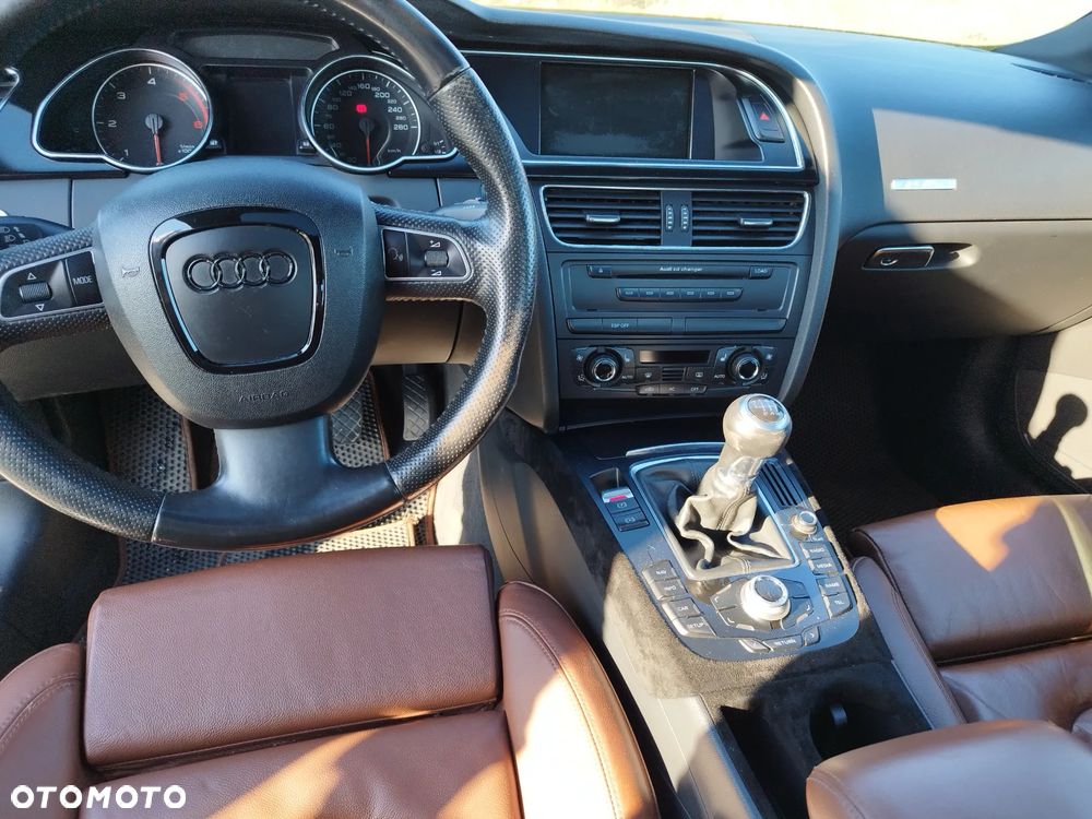 Audi A5 Coupé 3.0 TDI DPF quattro - 8
