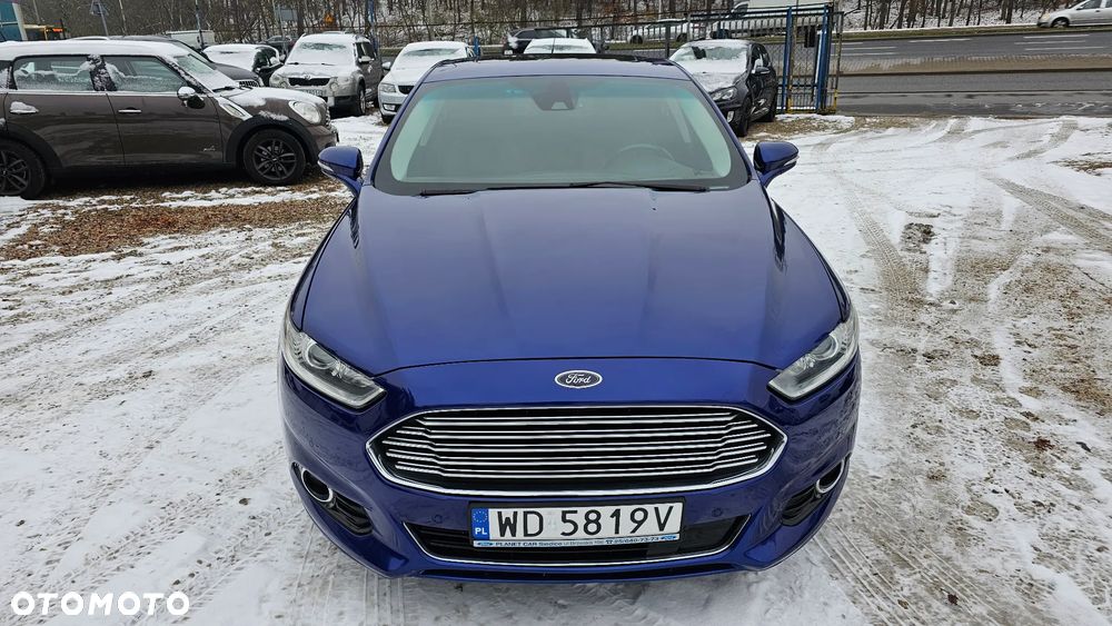 Ford Fusion 2.0 EcoBoost Titanium - 30