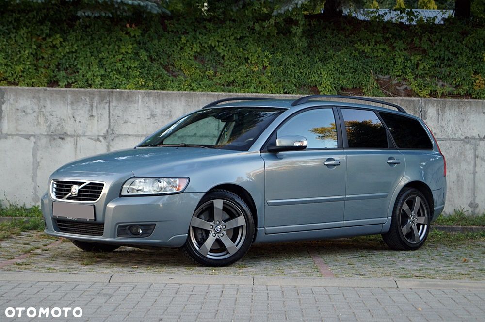 Volvo V50 D5 Momentum - 2