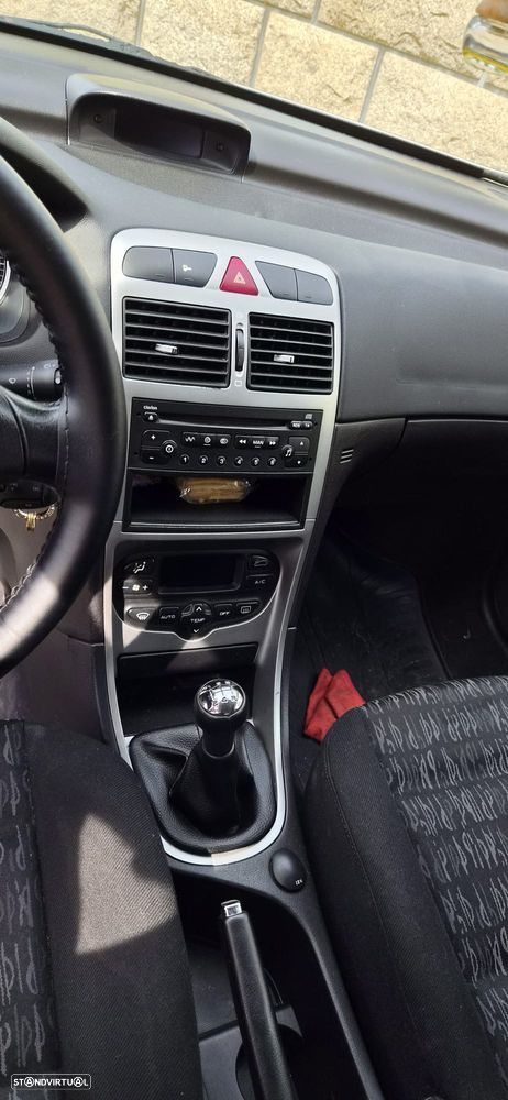 Peugeot 307 1.4 HDi Premium - 7