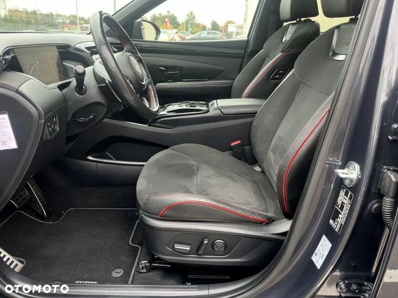 Hyundai Tucson 1.6 T-GDi HEV 2WD N Line - 24