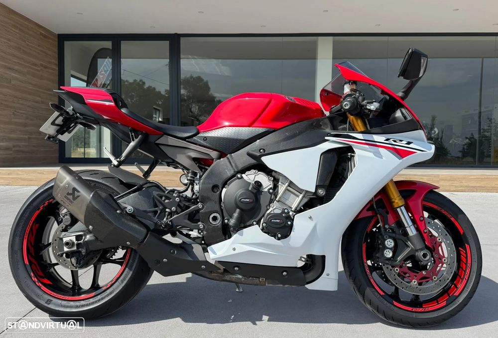 Yamaha YZF R1 - 6