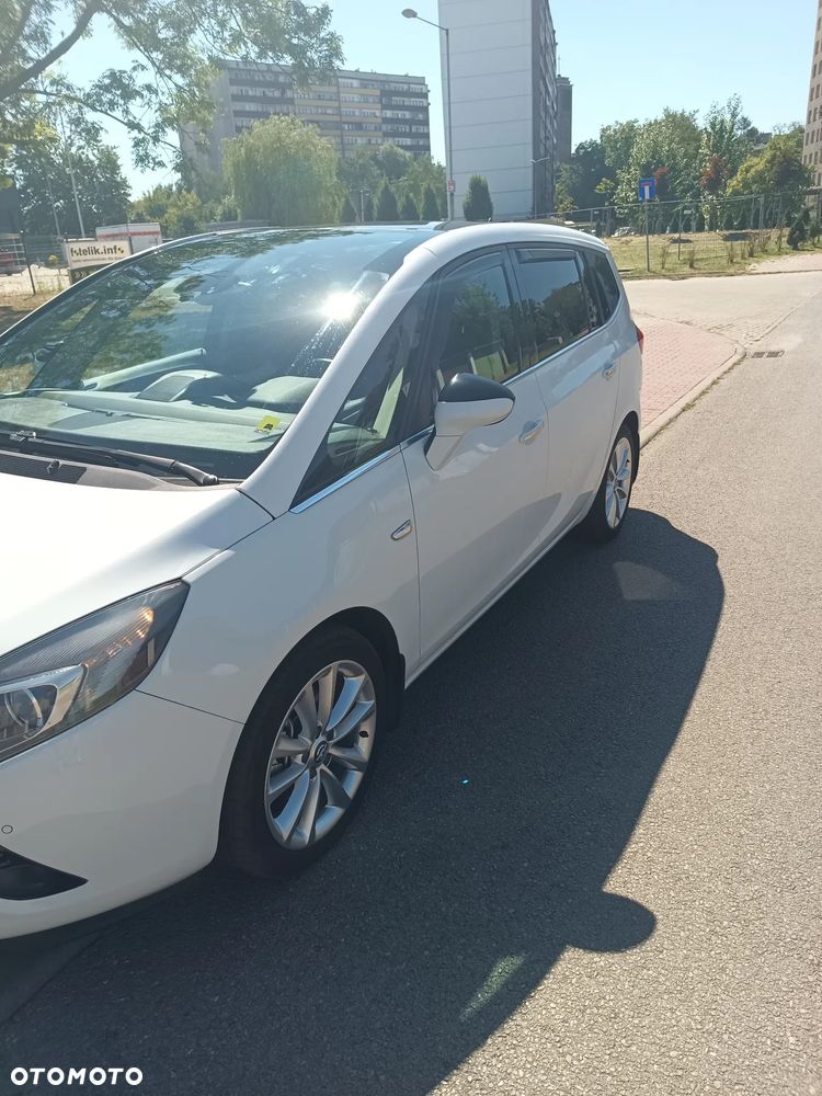 Opel Zafira 2.0 CDTI Cosmo - 2