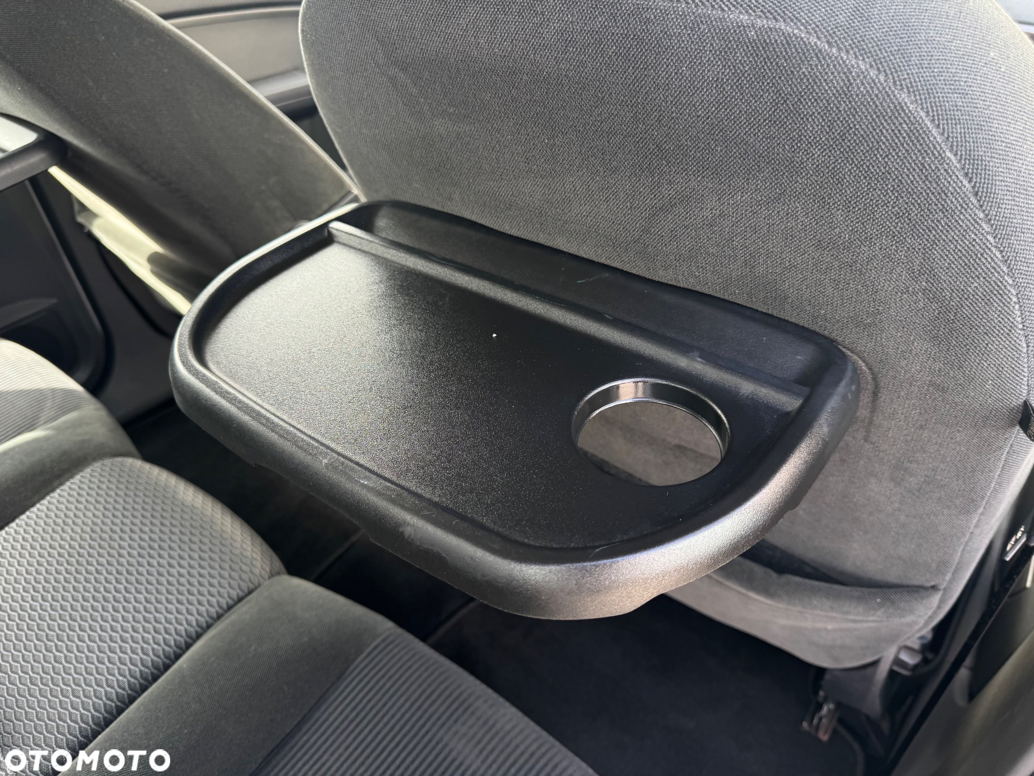 Ford Focus C-Max 1.6 TDCi Ambiente - 30