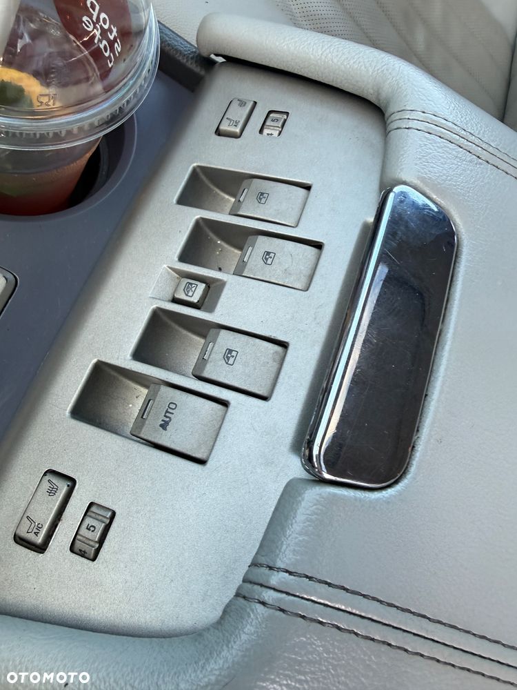 Lincoln Navigator 5.4 4WD - 30