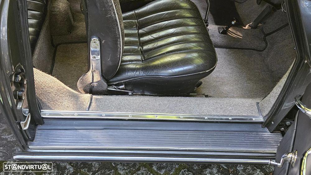 Porsche 356 - 16