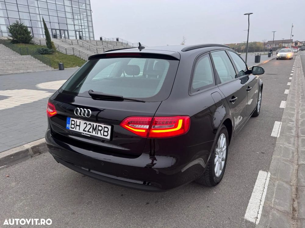 Audi A4 Avant 2.0 TDI DPF multitronic Ambition - 9