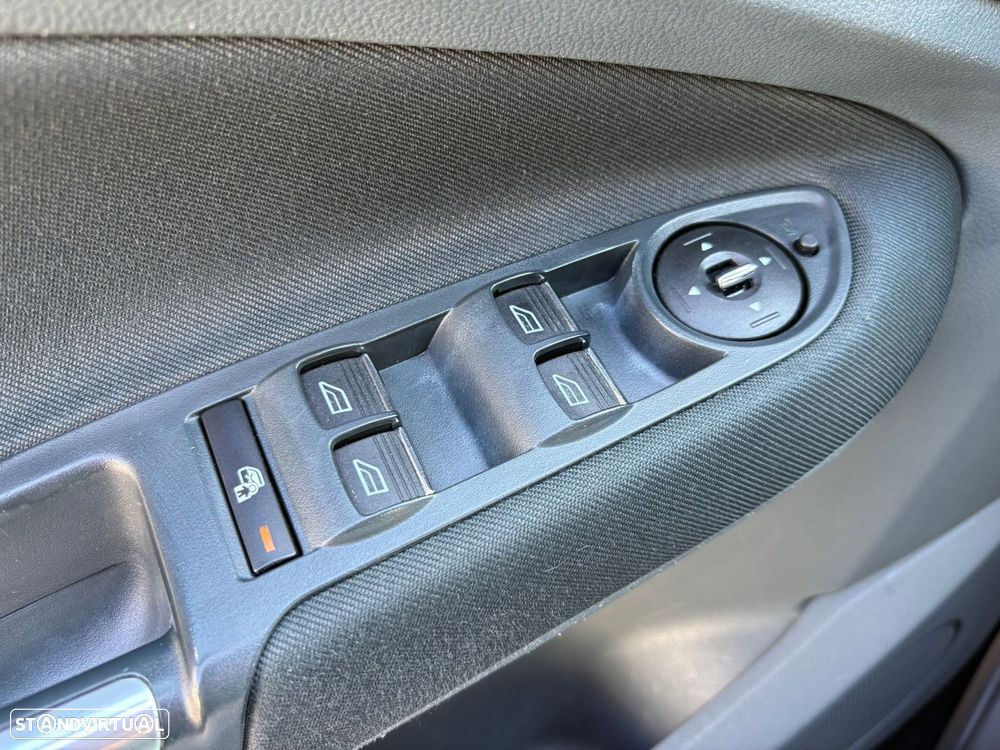 Ford Grand C-Max 1.6 TDCi Titanium Edition S/S - 11