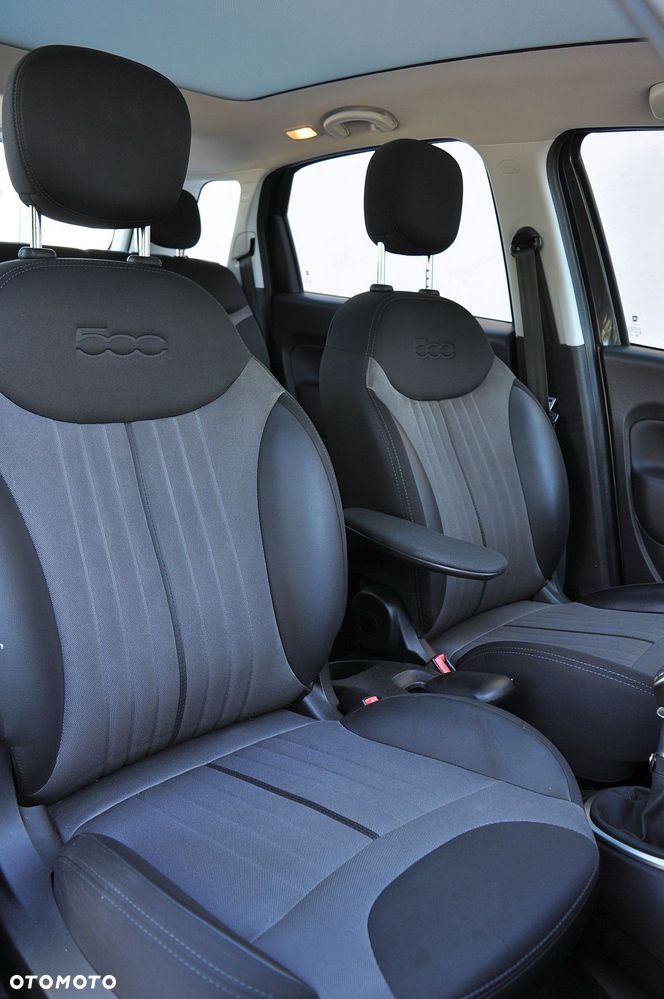 Fiat 500L 1.4 T-Jet 16V Lounge - 28
