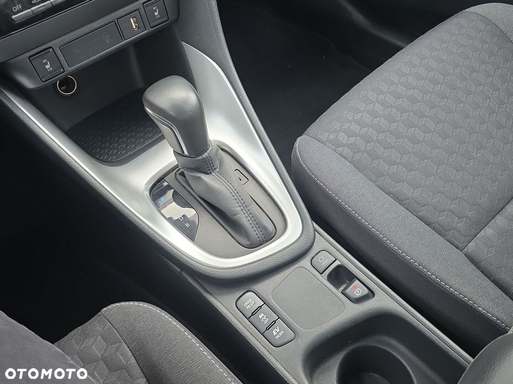 Toyota Yaris Hybrid 1.5 Comfort - 24