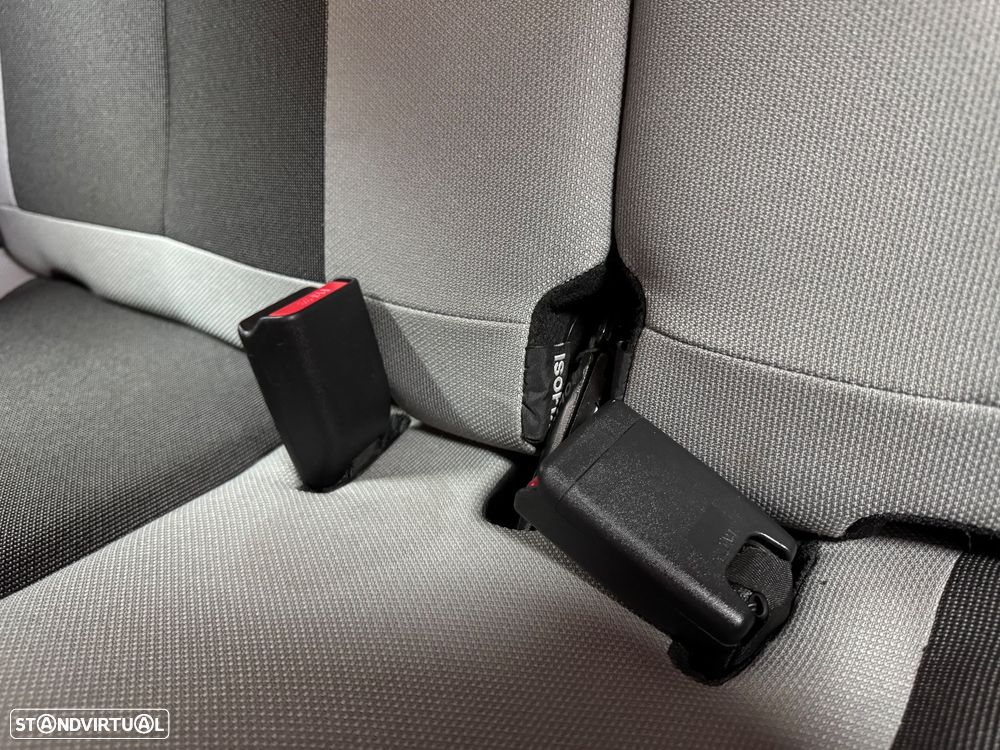 Toyota Aygo 1.0 X-Play+AC - 32