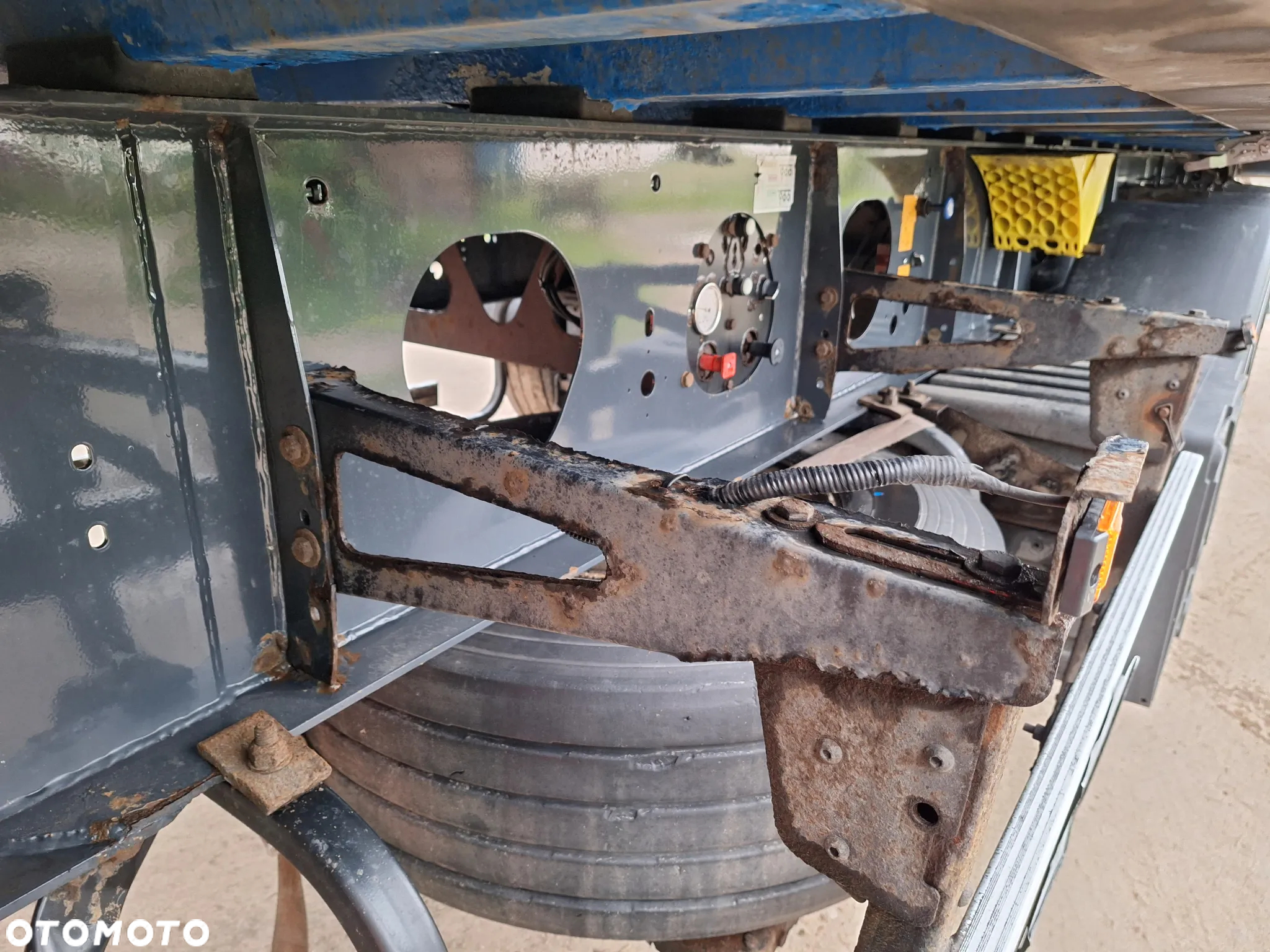 Wielton WYWROTKA 50m3 KLAPO-DRZWI SAF INTRAX TARCZA 5700KG - 20