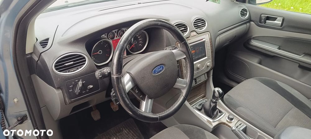 Ford Focus - 12