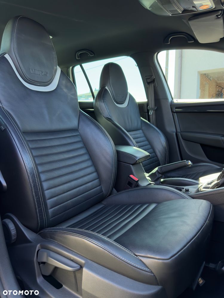 Skoda Octavia 2.0 TDI DSG RS - 16