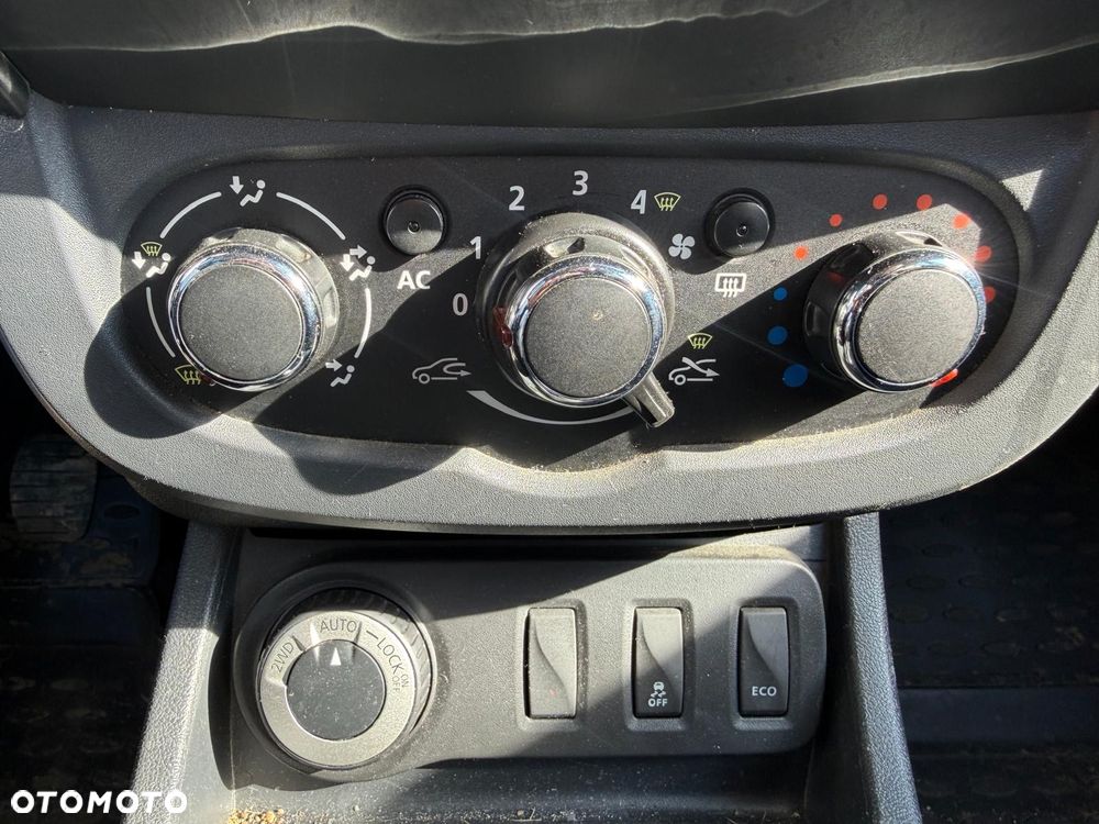 Dacia Duster dCi 110 FAP 4x4 Laureate - 29