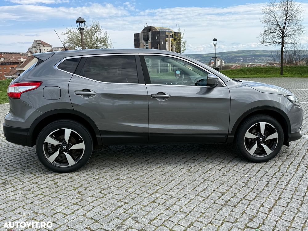 Nissan Qashqai 1.6 DCI ALL-MODE 4x4i TEKNA+ - 11